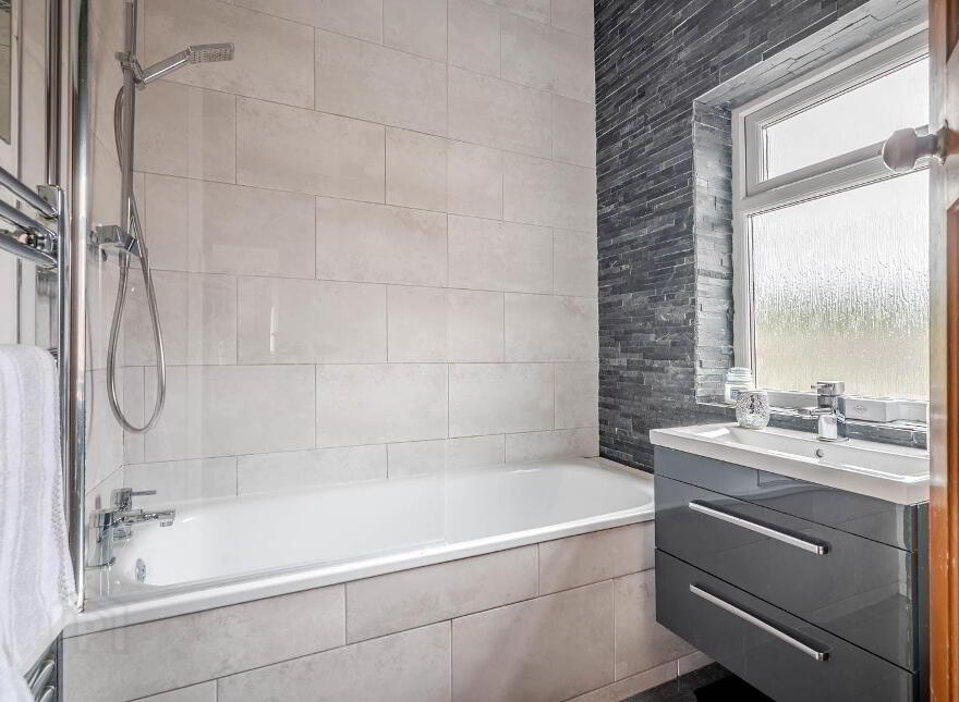 192 Orby Drive, Belfast, BT5 6BD