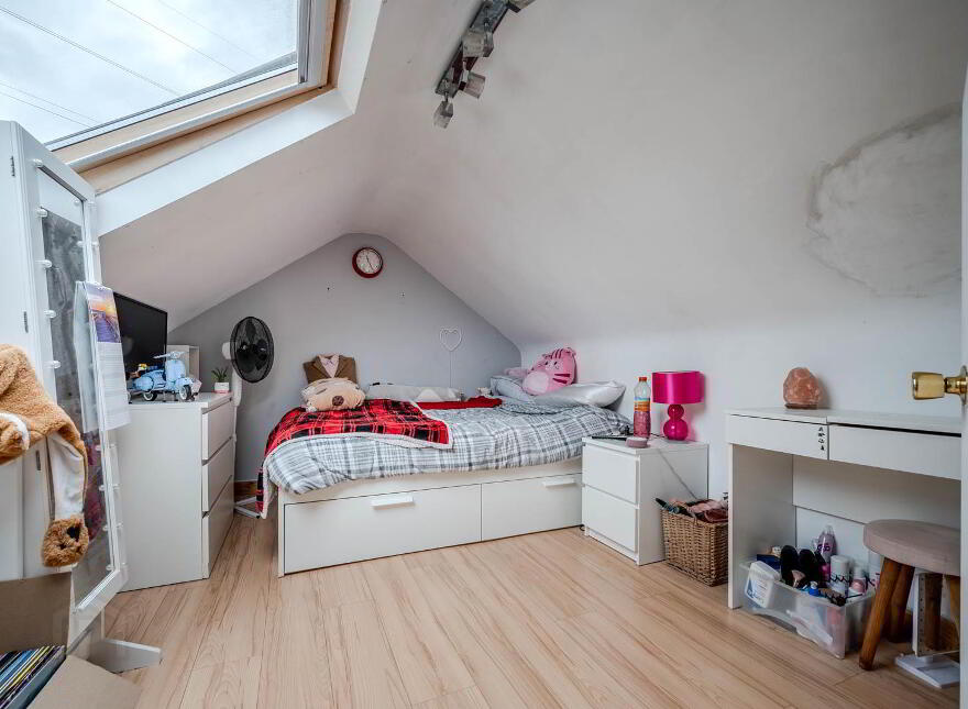 192 Orby Drive, Belfast, BT5 6BD