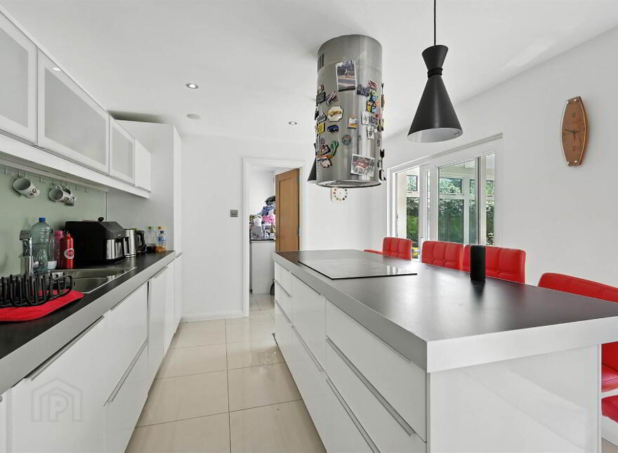 1 Piney Lane, Malone Road, Belfast, BT9 5QS