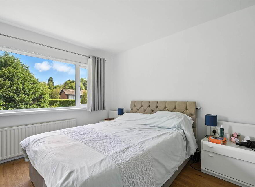 1 Piney Lane, Malone Road, Belfast, BT9 5QS