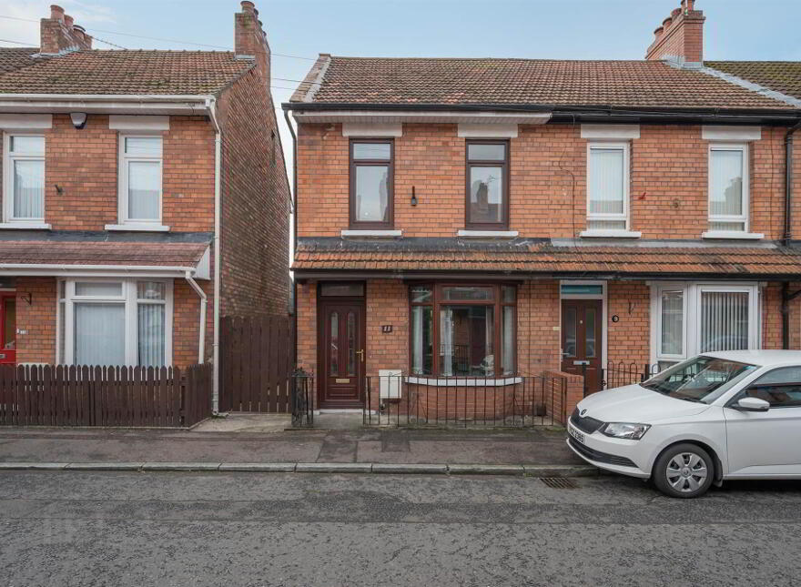 11 Oakmount Drive, Belfast, BT15 3RE