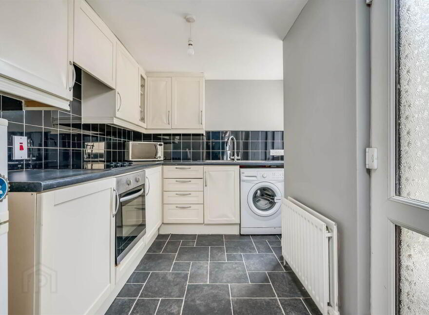 11 Oakmount Drive, Belfast, BT15 3RE