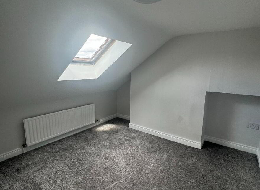 STUDENT ACCOMMODATION, 24 Chamberlain Street, Derry, BT48 6LR