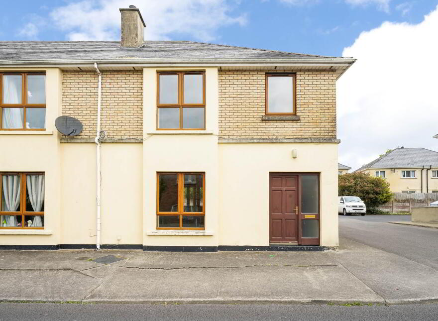 31 Ardlo Manor, Mullagh, A82R728 photo