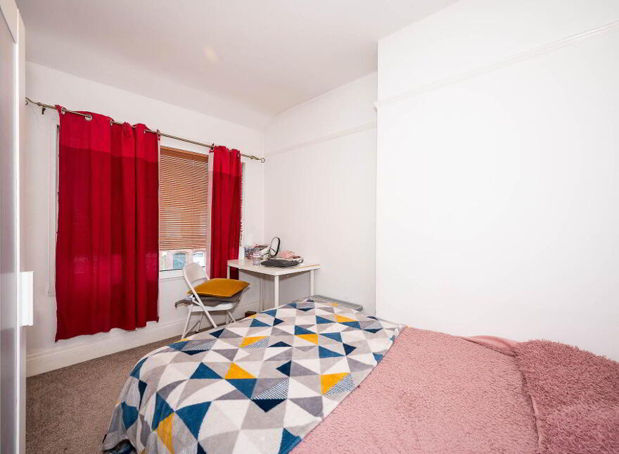 60 Wellesley Avenue, Belfast, BT9 6DH