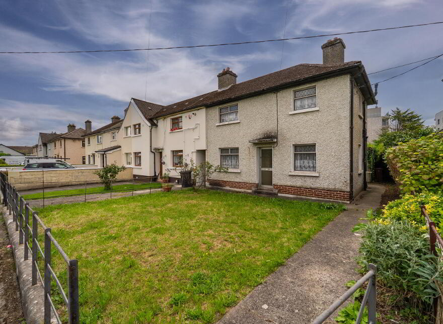 5 Old Lucan Road, Palmerstown, Dublin, D20KD68 photo