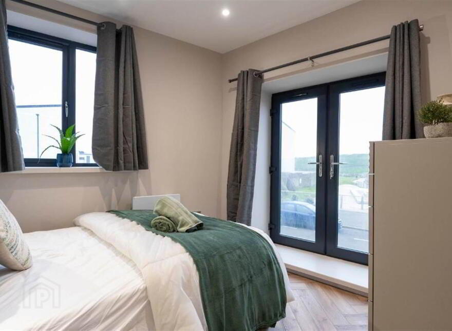 The Penthouse 3 37 West, 37 Princess Street, Portrush, BT56 8AX