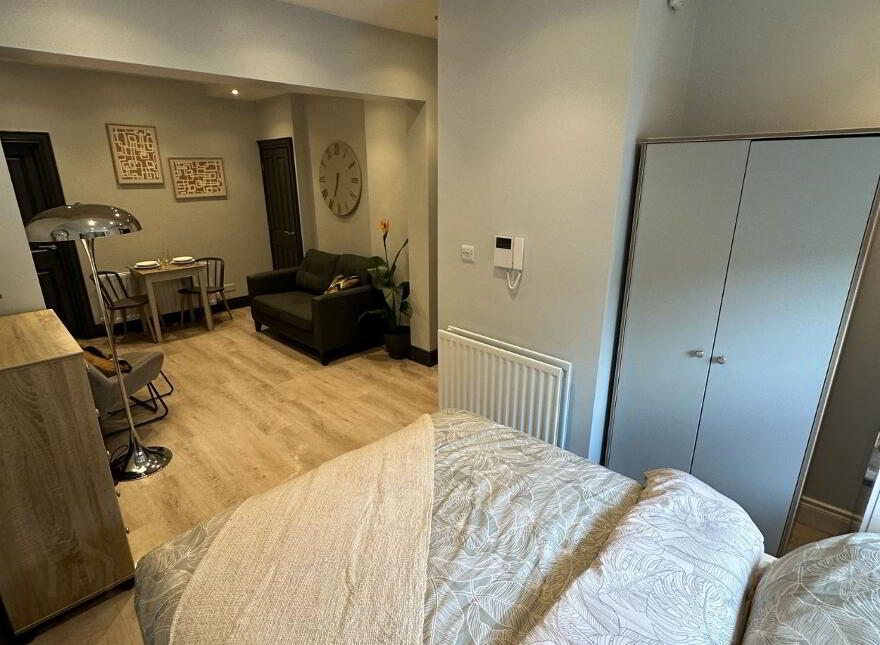 Unit 1, 34 Lisburn Road, Belfast, BT9 6AA