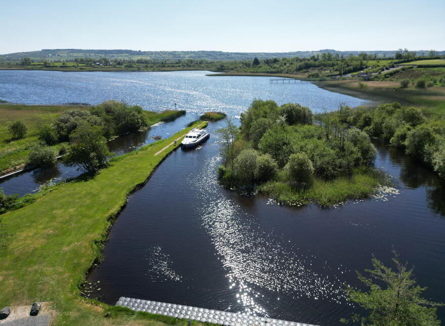 The Silver Eel, Grange, Strokestown, Roscommon, F42F728