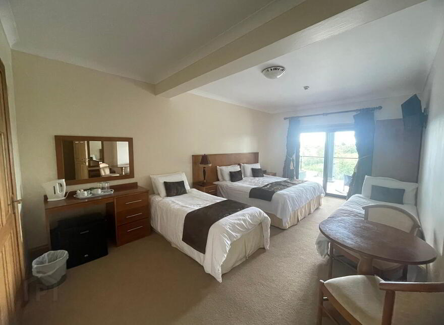 The Silver Eel, Grange, Strokestown, Roscommon, F42F728