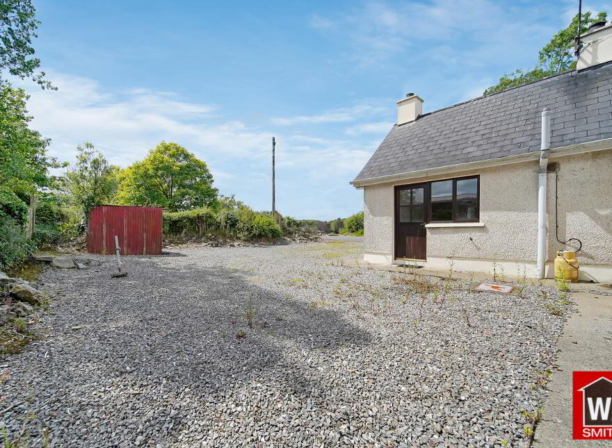 8 Mournebeg Road, Castlederg, BT81 7XS