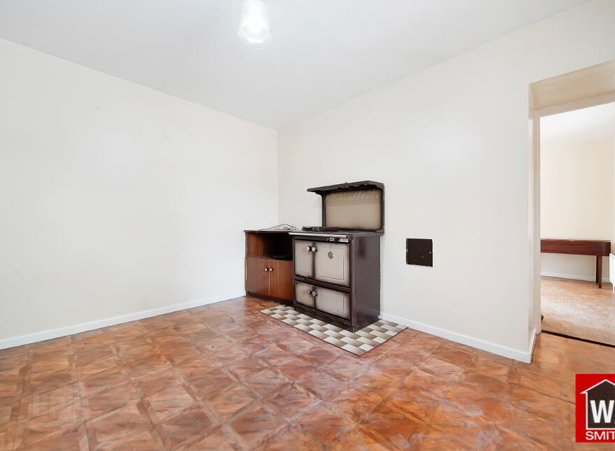 8 Mournebeg Road, Castlederg, BT81 7XS