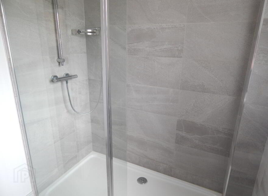 193 Bush Manor, Antrim, BT41 2UR