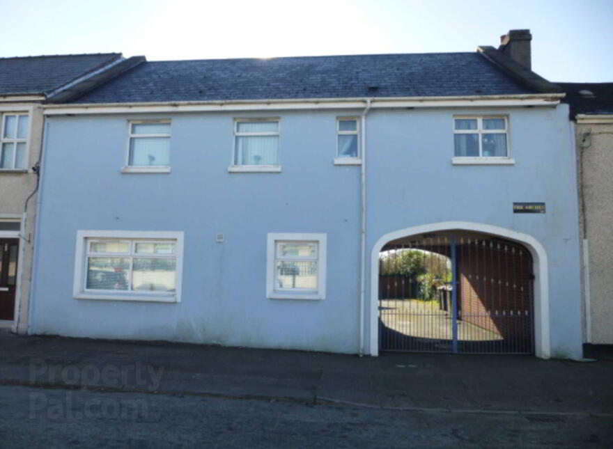 Flat 1 The Arches, Larne, Carrickfergus, BT38 7NN photo