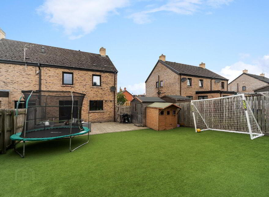 29 Lady Wallace Crescent, Lisburn, BT28 3GP