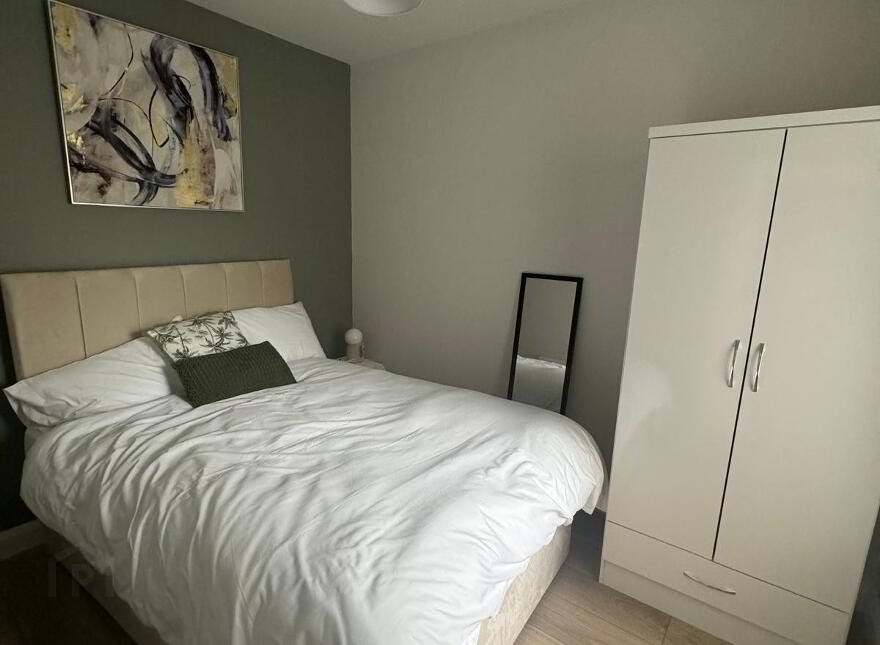 STUDENT ACCOMDATION, 79 Creggan Road, Derry, BT48 9DA