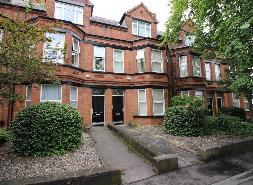 2, 30 Stranmillis Road, Belfast, BT9 5AA photo