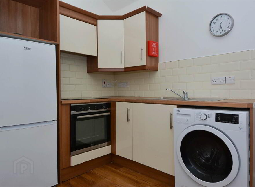 3, 65 Ulsterville Avenue, Belfast, BT9 7AT