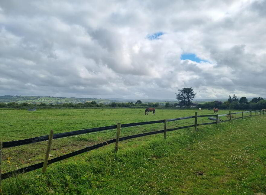 Whitethorn Equestrian Centre, Knocknasna, Abbeyfeale