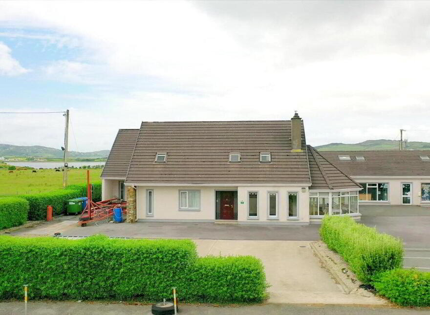 Mevagh House, Milford Road, Carrigart, F92YN59 photo
