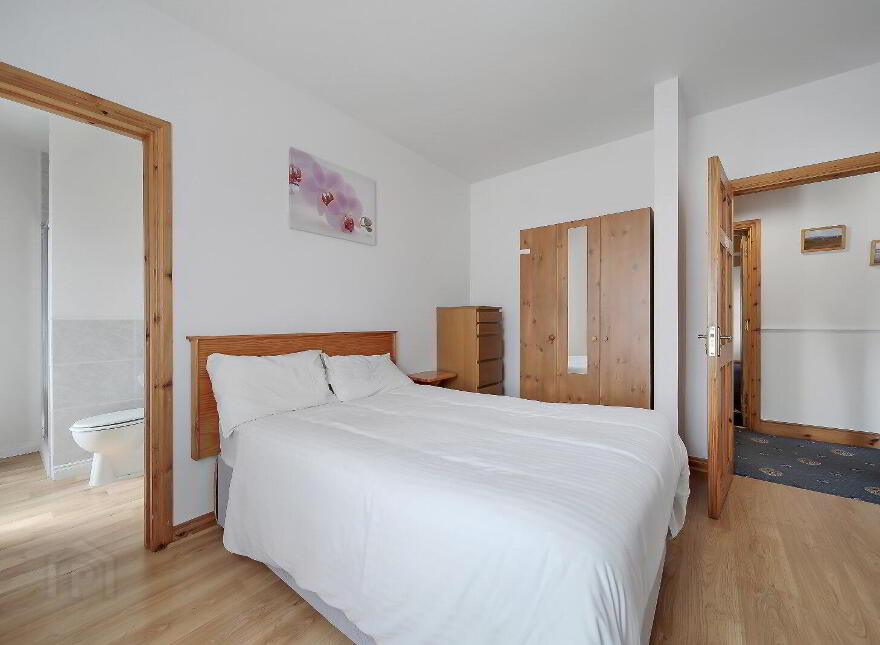 Mevagh House, Milford Road, Carrigart, F92YN59