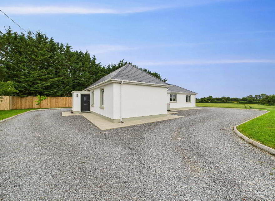 Woodycreek, Ballykean, Geashill, R35Y2F3