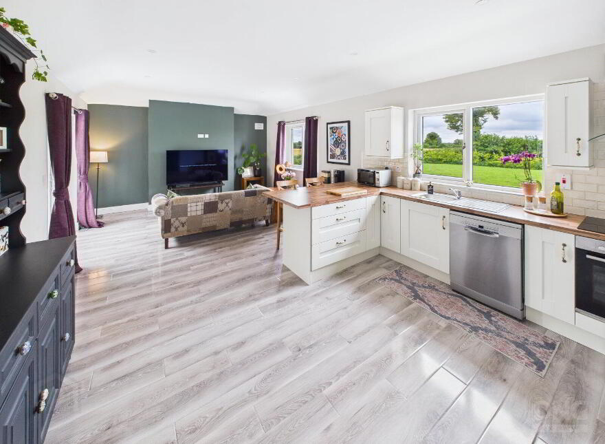Woodycreek, Ballykean, Geashill, R35Y2F3