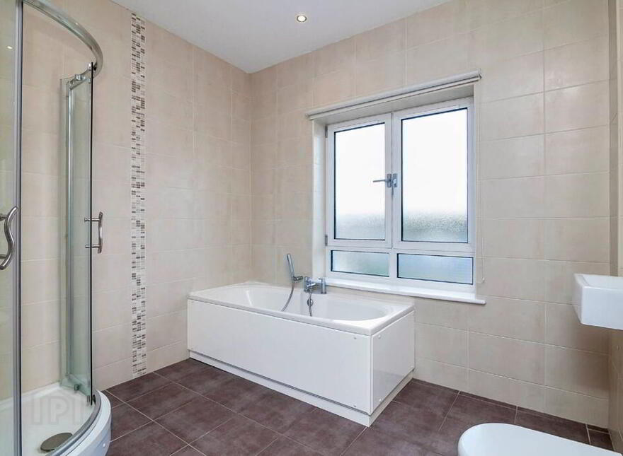 Apt 31, Laharna Building, Larne, BT40 1RG