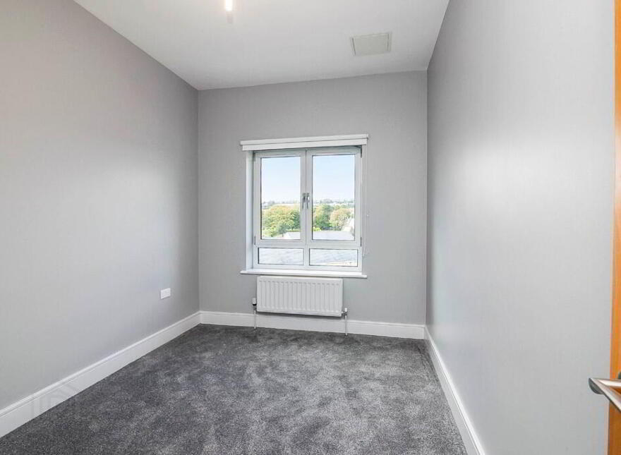 Apt 31, Laharna Building, Larne, BT40 1RG