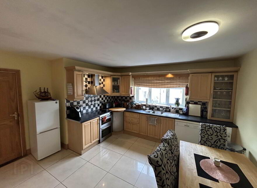 24 Daly Avenue, Janesboro