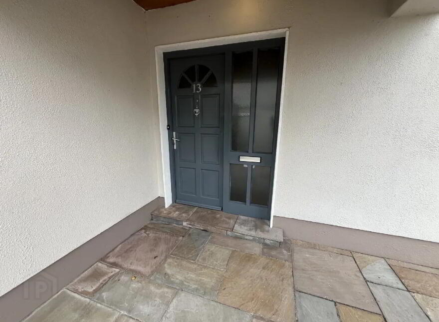 13 Meadow Park, Swinford, F12R972