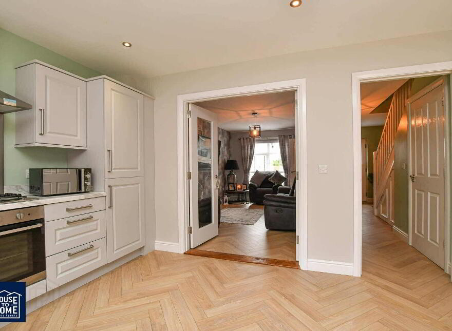 9 Wolfhill Link, Belfast, BT14 8EU