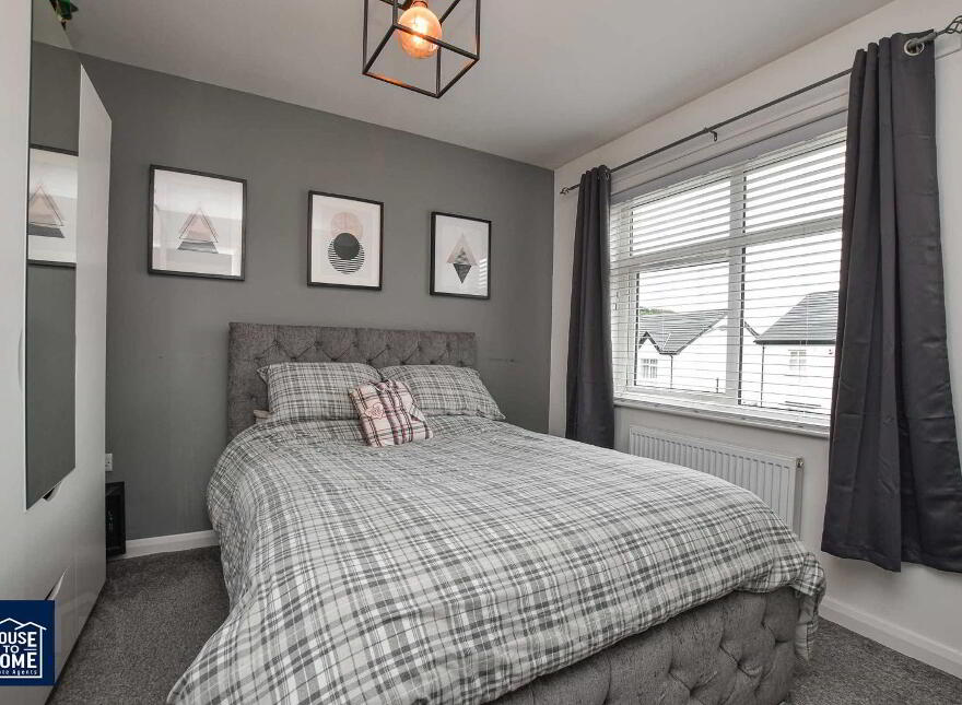9 Wolfhill Link, Belfast, BT14 8EU
