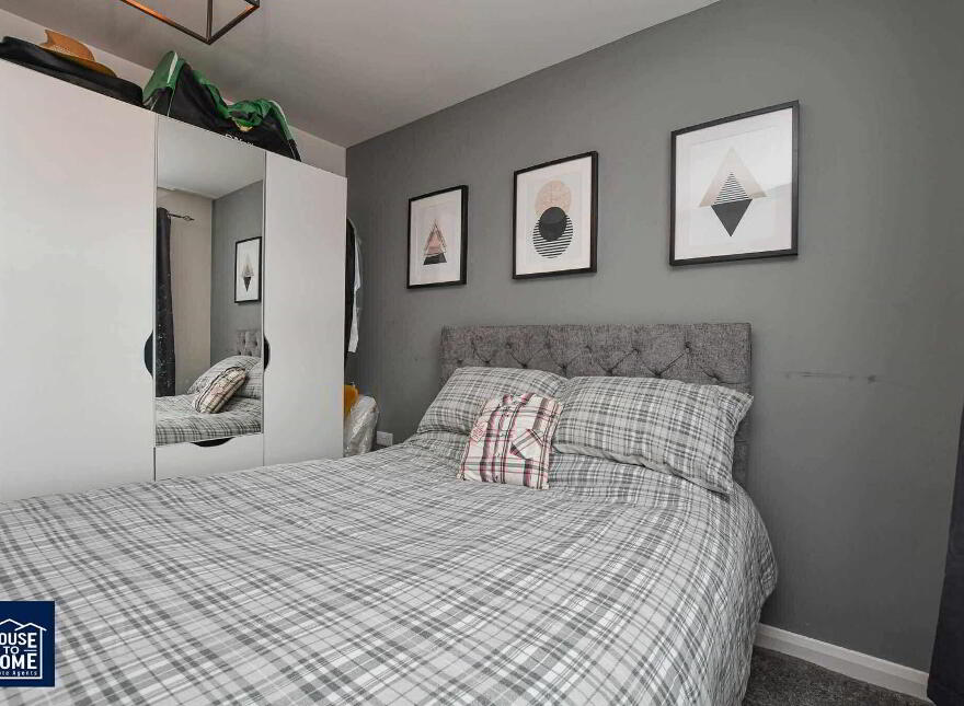 9 Wolfhill Link, Belfast, BT14 8EU