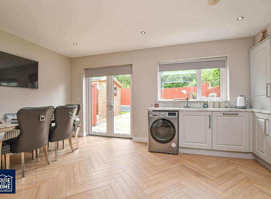 9 Wolfhill Link, Belfast, BT14 8EU