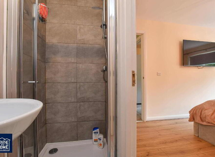 9 Wolfhill Link, Belfast, BT14 8EU