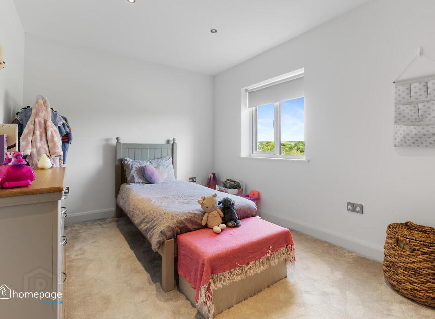 38 Oeghill Park, Derry / Londonderry, BT47 3HN