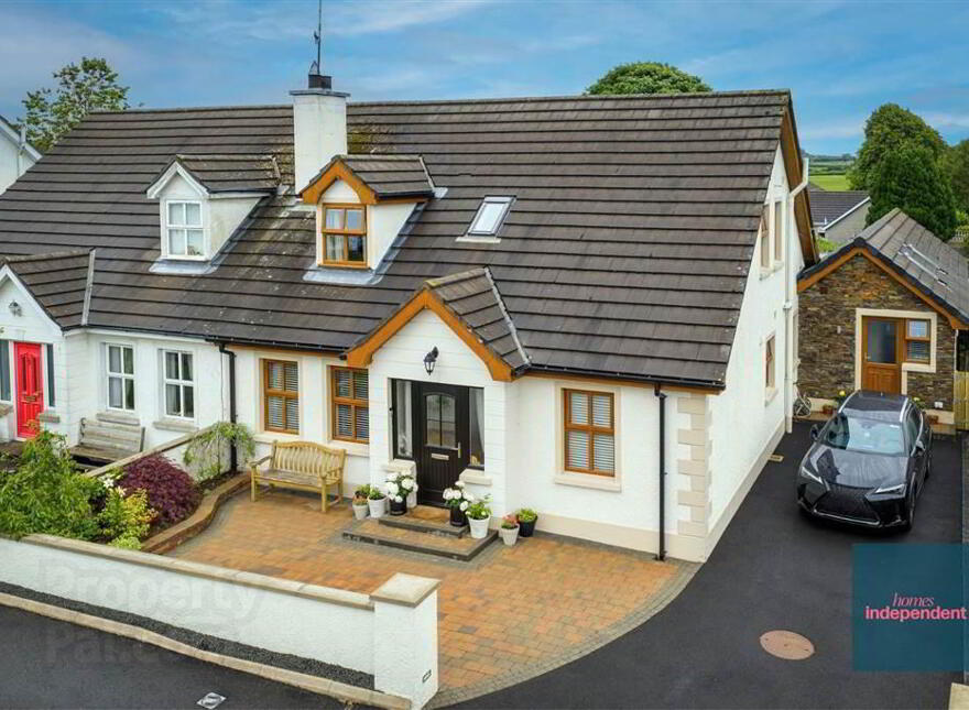 4 Grange Cottages, Toomebridge, BT41 3GR photo