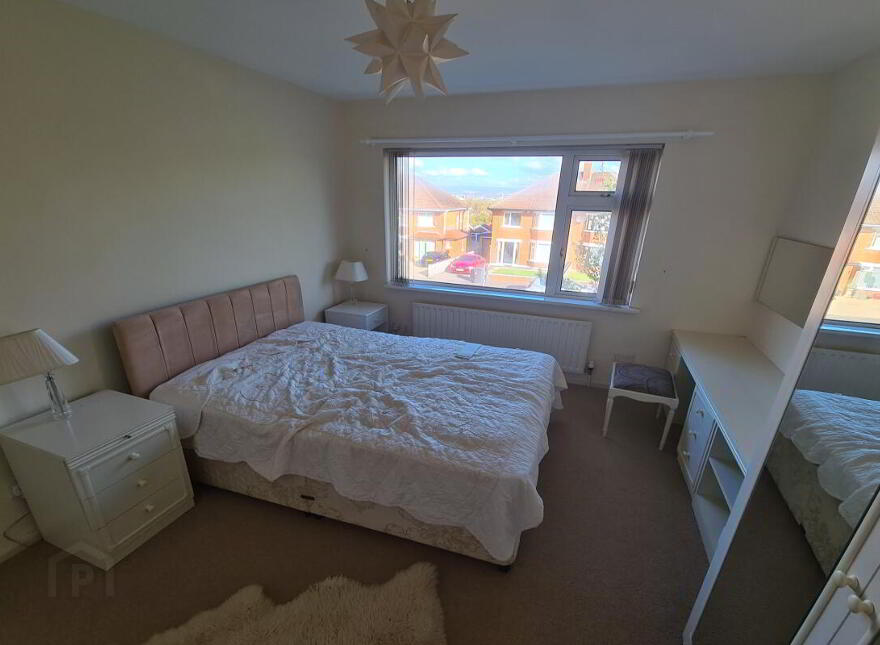 36 Roddens Crescent, Belfast, BT5 7JN