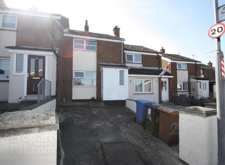 25 Langley Road, Ballynahinch, BT24 8BZ photo