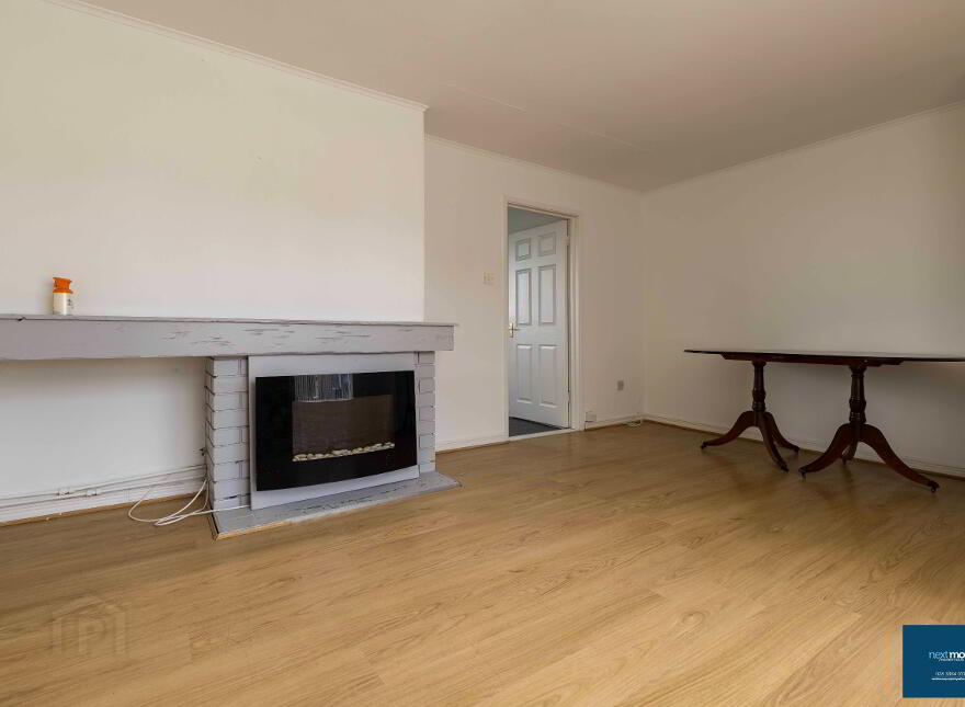 17 The Square, Tandragee, BT62 2AA