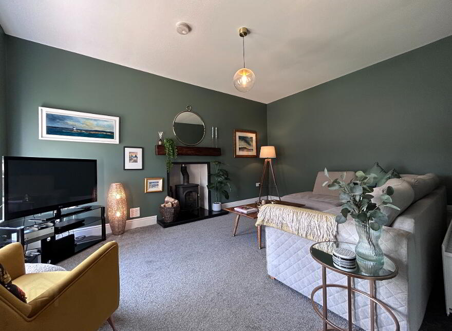 10 Blaris Drive, Lisburn, BT27 5QJ