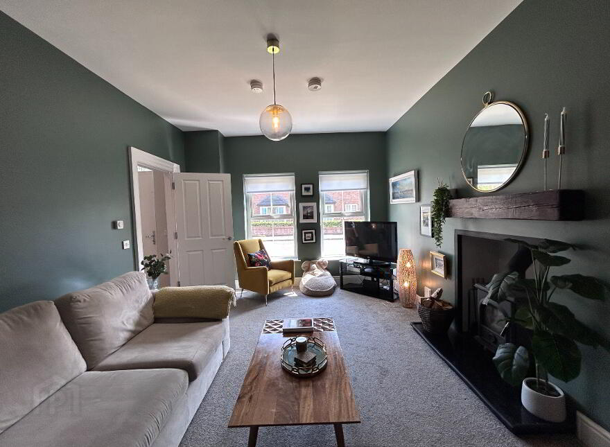 10 Blaris Drive, Lisburn, BT27 5QJ