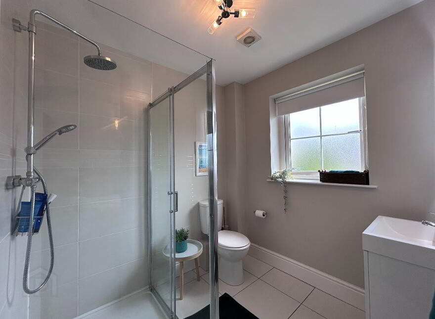 10 Blaris Drive, Lisburn, BT27 5QJ
