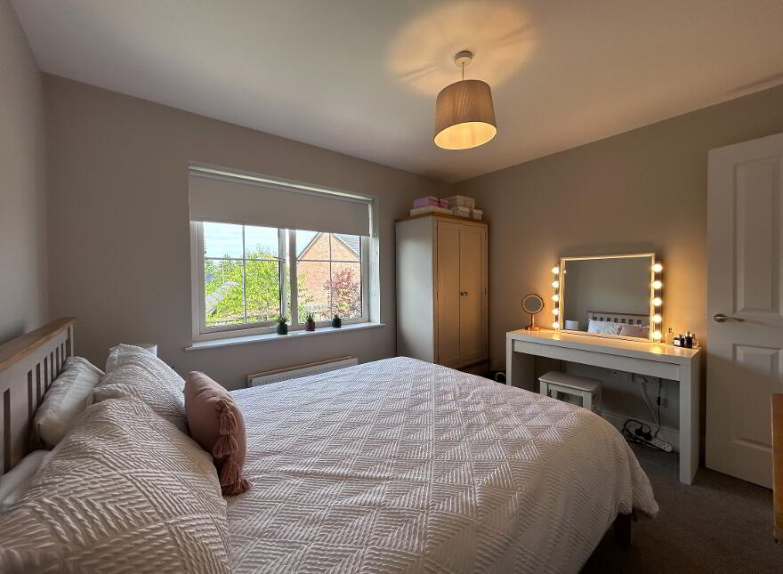 10 Blaris Drive, Lisburn, BT27 5QJ