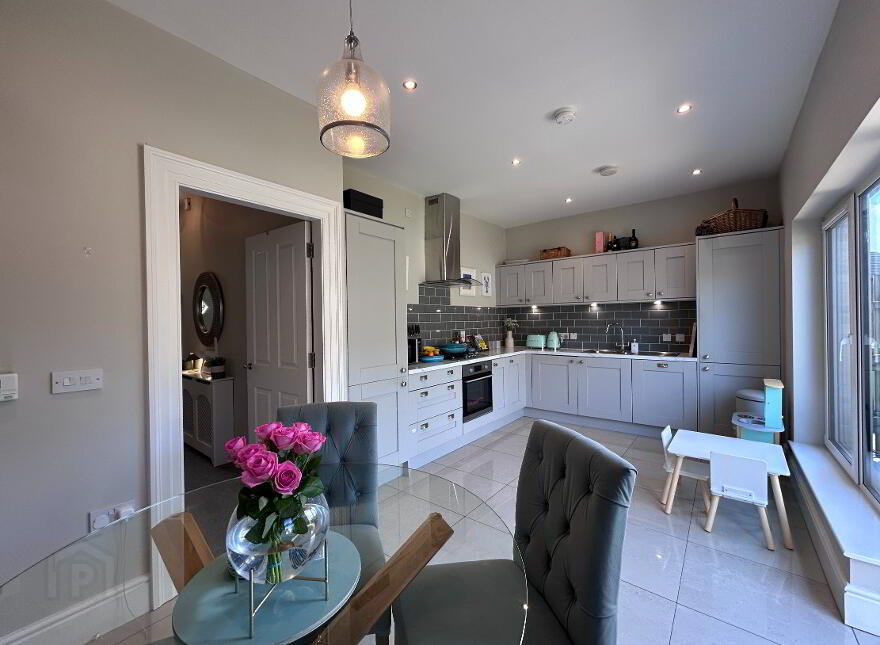 10 Blaris Drive, Lisburn, BT27 5QJ