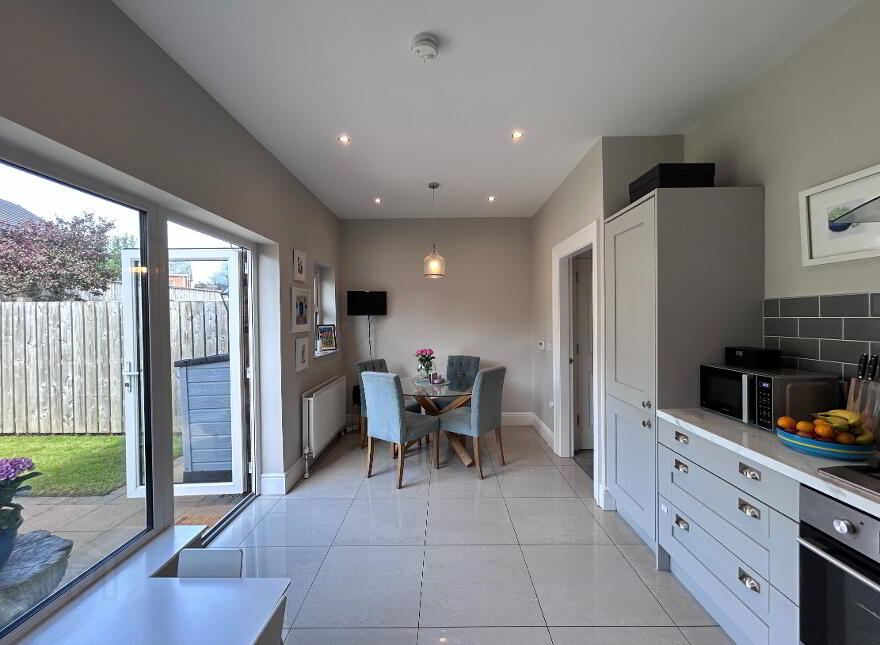 10 Blaris Drive, Lisburn, BT27 5QJ
