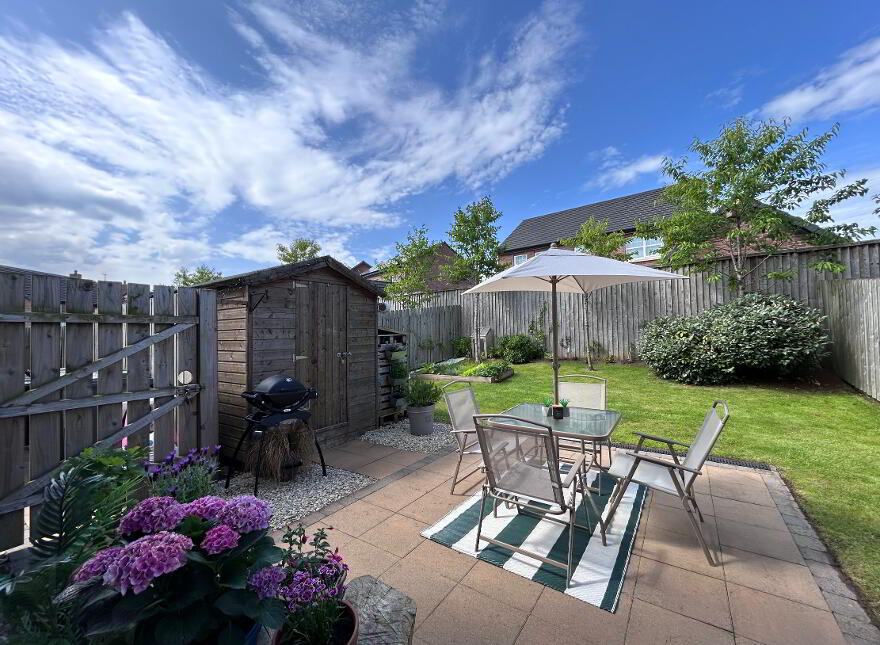 10 Blaris Drive, Lisburn, BT27 5QJ