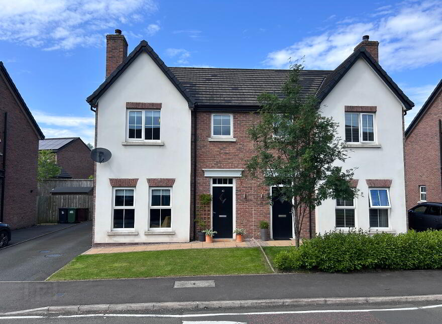 10 Blaris Drive, Lisburn, BT27 5QJ