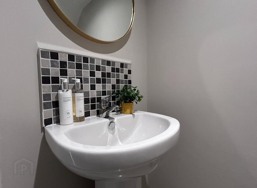 10 Blaris Drive, Lisburn, BT27 5QJ